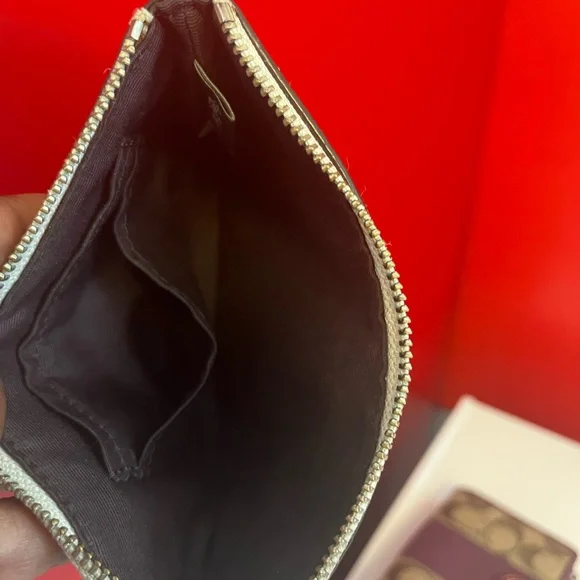 Preowned Coach Cream Wristlet with Fun Patches - Picture 3 of 3